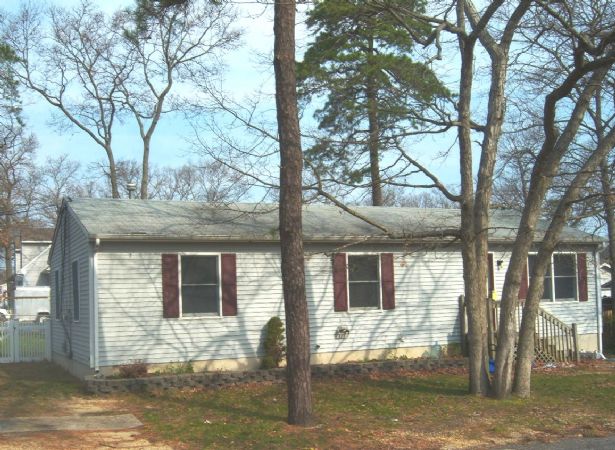 452 HALLIARD AVE